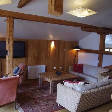 Holiday home Badger Chalet *